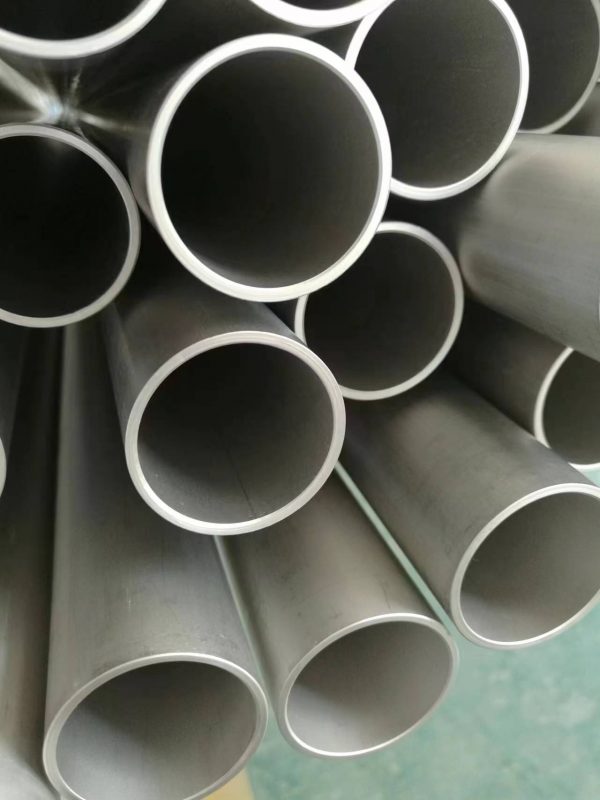 6b34bf1dcbdf1ddb88d6adc6e34df16 ASTM B338 Gr.2 Round Seamless Titanium Alloy Pipe/Tube for Construction